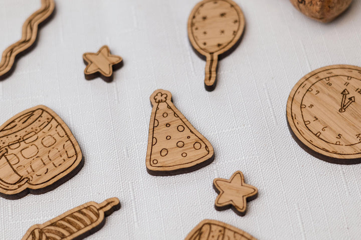 50 Pack - Wooden Table Confetti For New Year