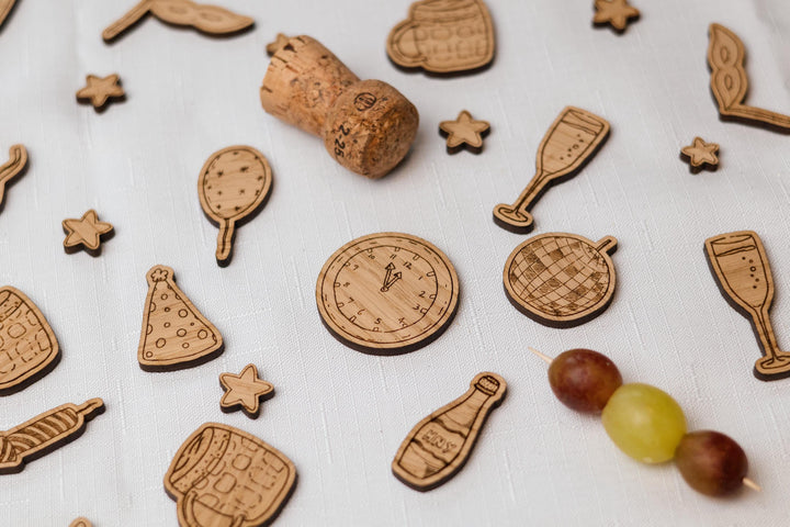 50 Pack - Wooden Table Confetti For New Year