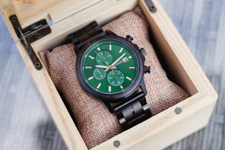 Gothenburg green dial wooden watch in a wooden watch box - The Wood Look