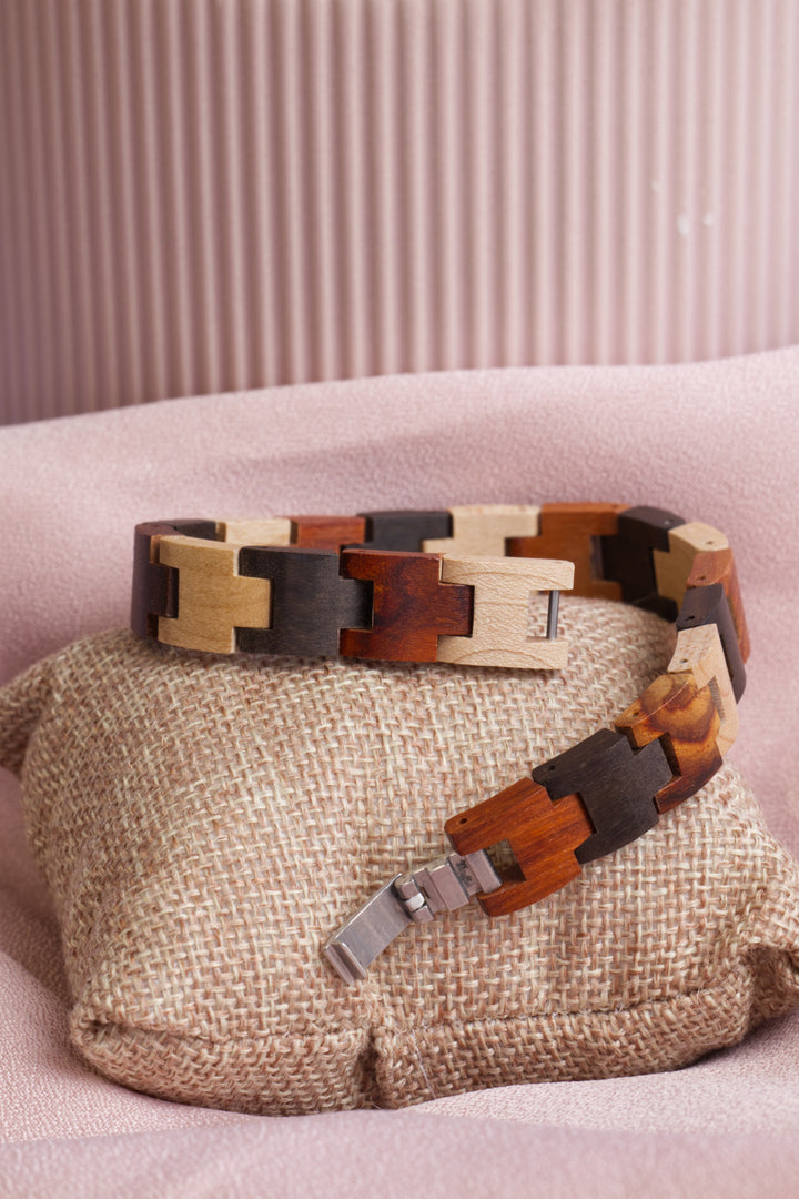 Marrakesh ebony, sandalwood and maple bracelet open to show the clasp - The Wood Look